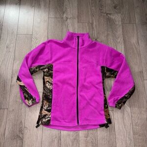 Wood’n Trail Women’s Magenta Fleece jacket with Camo Panels